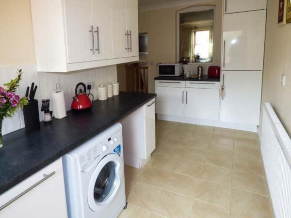 Ty Twt Villa Burry Port Exterior photo